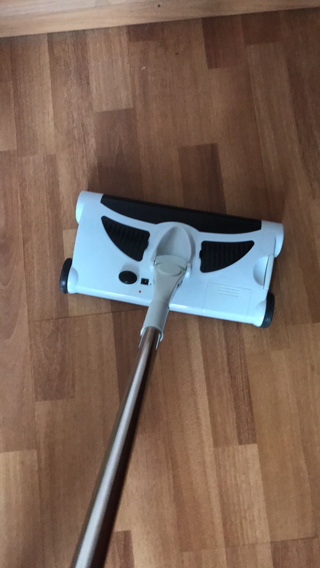 Chổi Điện Lau Hút Bụi Walter Sweeper