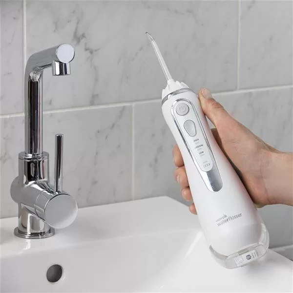 CHÍNH HÃNG] Máy Tăm Nước Cầm Tay Waterpik Wp560 - Nhà Thuốc Trường Thọ