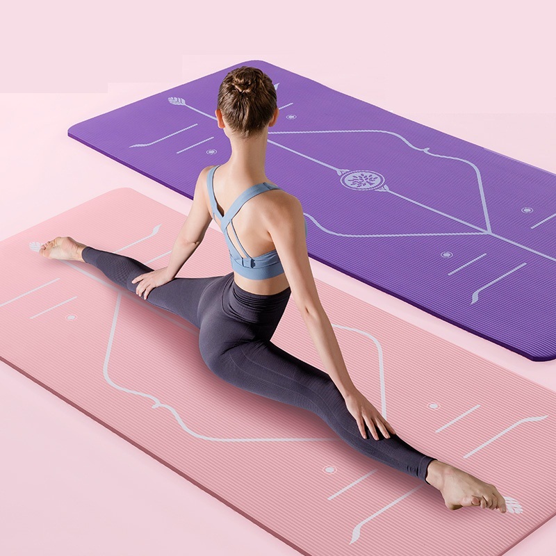 Thảm tập yoga bao nhiêu tiền, báo giá thảm tập yoga mới nhất 2022